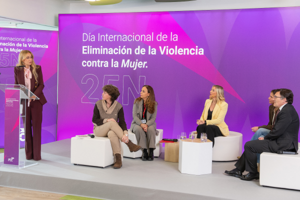 FCC joins forces with Fundación ONCE to commemorate the International Day for the Elimination of Violence against Women
