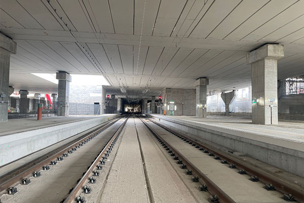 FCC Construcción finaliza la construcción de la vía en placa de la fase 3A de la estación de La Sagrera (Barcelona, España)