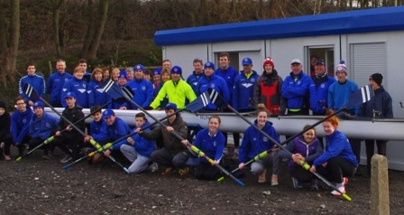El equipo de Merseylink ayuda a un club de remo local a renovar sus instalaciones