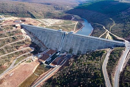 FCC Construcción finaliza el embalse de Castrovido (Burgos)
