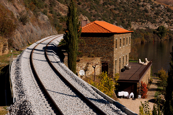 Convensa finaliza el proyecto de rehabilitación ferroviaria del tramo Pinhao-Tua de la Linha do Douro (Portugal)